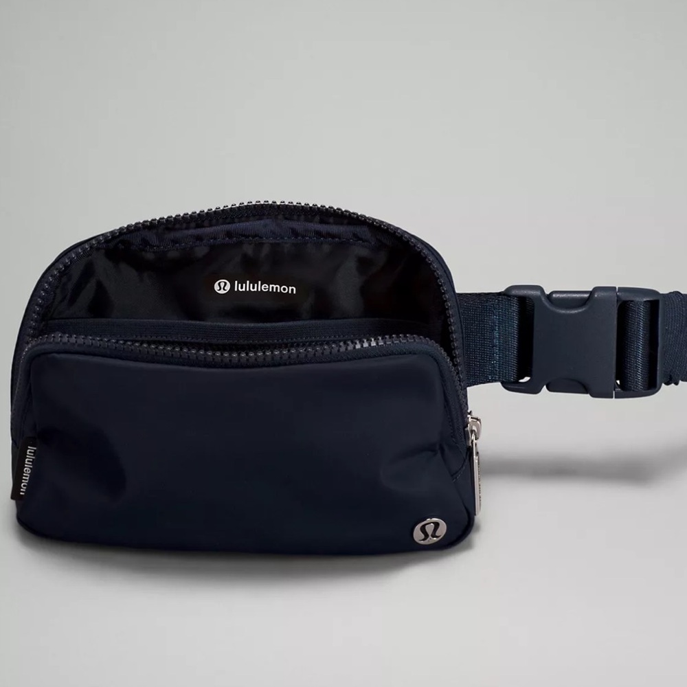 Lululemon - belt bag “black” - Picture 3 of 4